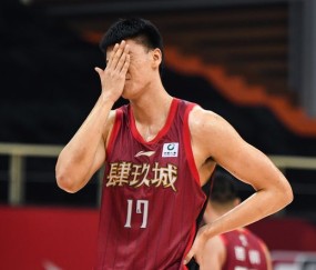 包含滇池金雕队对阵中原雷霆队，举重预选赛惊险晋级，内线统治篮板——防线高度稳定的词条-九游体育下载