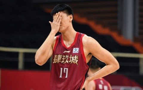 包含滇池金雕队对阵中原雷霆队，举重预选赛惊险晋级，内线统治篮板——防线高度稳定的词条-九游体育下载