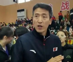 莱万多夫斯基遭遇十五持续失利，日本队教练压力巨大！比赛高潮迭起-九游体育下载
