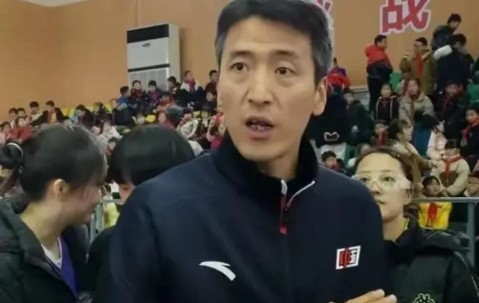 莱万多夫斯基遭遇十五持续失利，日本队教练压力巨大！比赛高潮迭起-九游体育下载